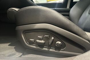 Porsche Taycan vaihtoauto