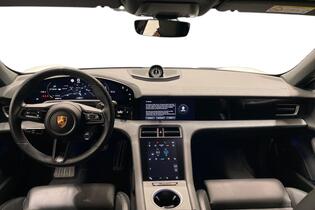 Porsche Taycan vaihtoauto