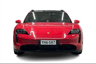 Porsche Taycan vaihtoauto