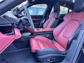 Porsche Taycan vaihtoauto