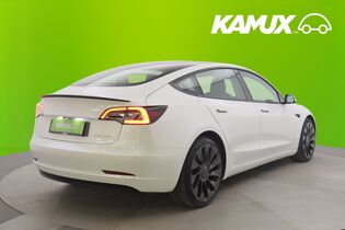 Tesla Model 3 vaihtoauto