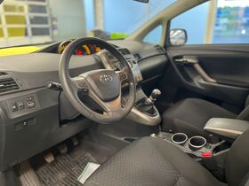 Toyota Verso vaihtoauto