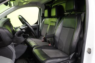 Opel Vivaro vaihtoauto