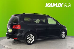 Volkswagen Touran vaihtoauto