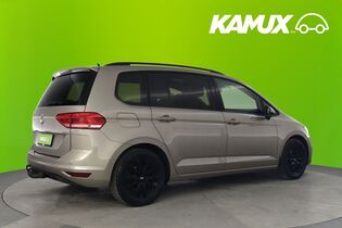Volkswagen Touran vaihtoauto