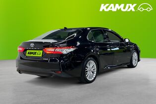 Toyota Camry vaihtoauto