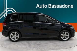 Volkswagen Touran vaihtoauto