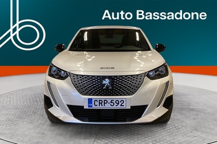 Peugeot e-2008 vaihtoauto