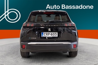 Peugeot e-2008 vaihtoauto