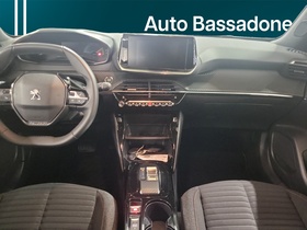 Peugeot e-2008 vaihtoauto