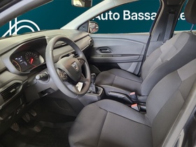 Dacia Sandero vaihtoauto