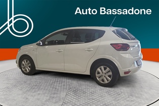 Dacia Sandero vaihtoauto