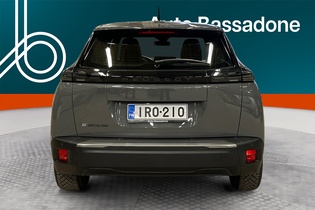 Peugeot e-2008 vaihtoauto