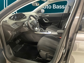 Peugeot 308 vaihtoauto