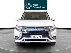 Mitsubishi Outlander PHEV vaihtoauto