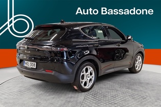 Alfa Romeo Tonale vaihtoauto