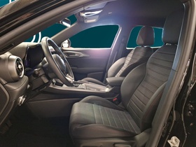 Alfa Romeo Tonale vaihtoauto