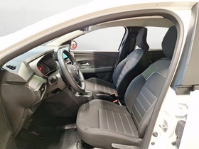 Dacia Sandero vaihtoauto