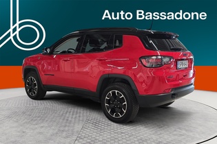 Jeep Compass vaihtoauto