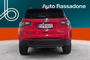 Jeep Compass vaihtoauto