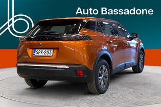 Peugeot e-2008 vaihtoauto