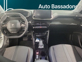 Peugeot e-2008 vaihtoauto