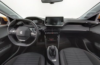 Peugeot 208 vaihtoauto