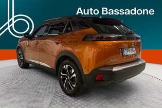 Peugeot e-2008 vaihtoauto