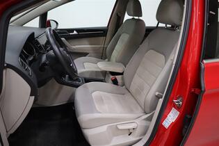 Volkswagen Golf Sportsvan vaihtoauto