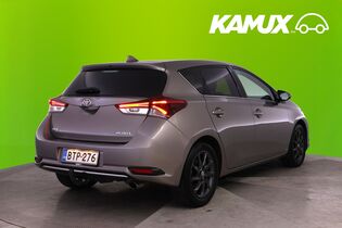 Toyota Auris vaihtoauto