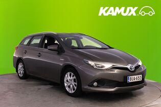 Toyota Auris vaihtoauto