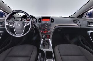 Opel Insignia vaihtoauto