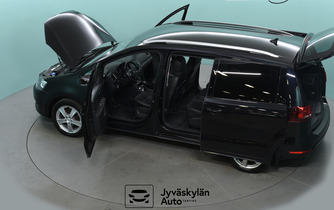 Volkswagen Sharan vaihtoauto