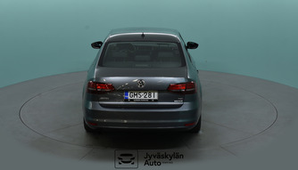 Volkswagen Jetta vaihtoauto