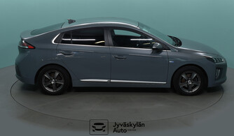 Hyundai IONIQ plug-in vaihtoauto