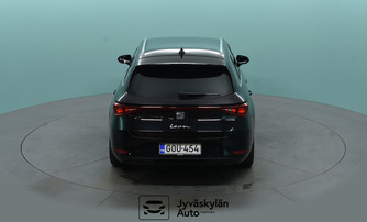 SEAT Leon Sportstourer vaihtoauto