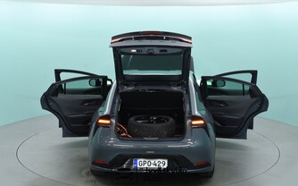 Toyota Prius Plug-in vaihtoauto