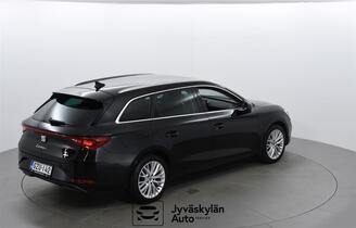 SEAT Leon Sportstourer vaihtoauto