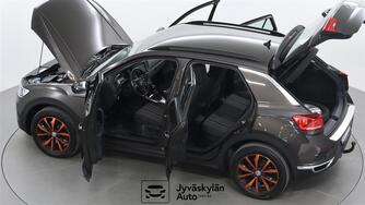 Volkswagen T-Roc vaihtoauto