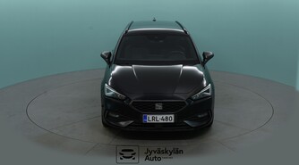 SEAT Leon Sportstourer vaihtoauto