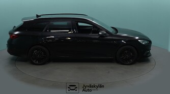 SEAT Leon Sportstourer vaihtoauto