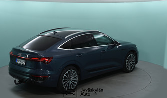 Audi Q8 e-tron vaihtoauto