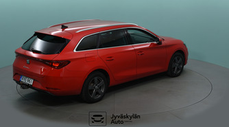 SEAT Leon Sportstourer vaihtoauto