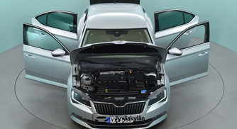 Skoda Superb vaihtoauto