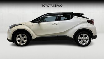 Toyota C-HR vaihtoauto