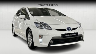Toyota Prius Plug-in vaihtoauto