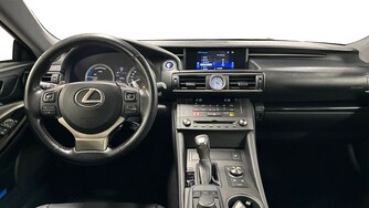 Lexus RC vaihtoauto