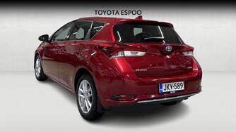 Toyota Auris vaihtoauto