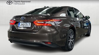 Toyota Camry vaihtoauto