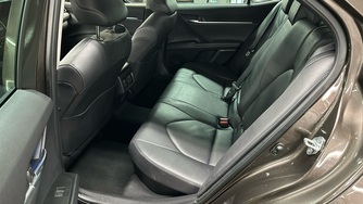 Toyota Camry vaihtoauto